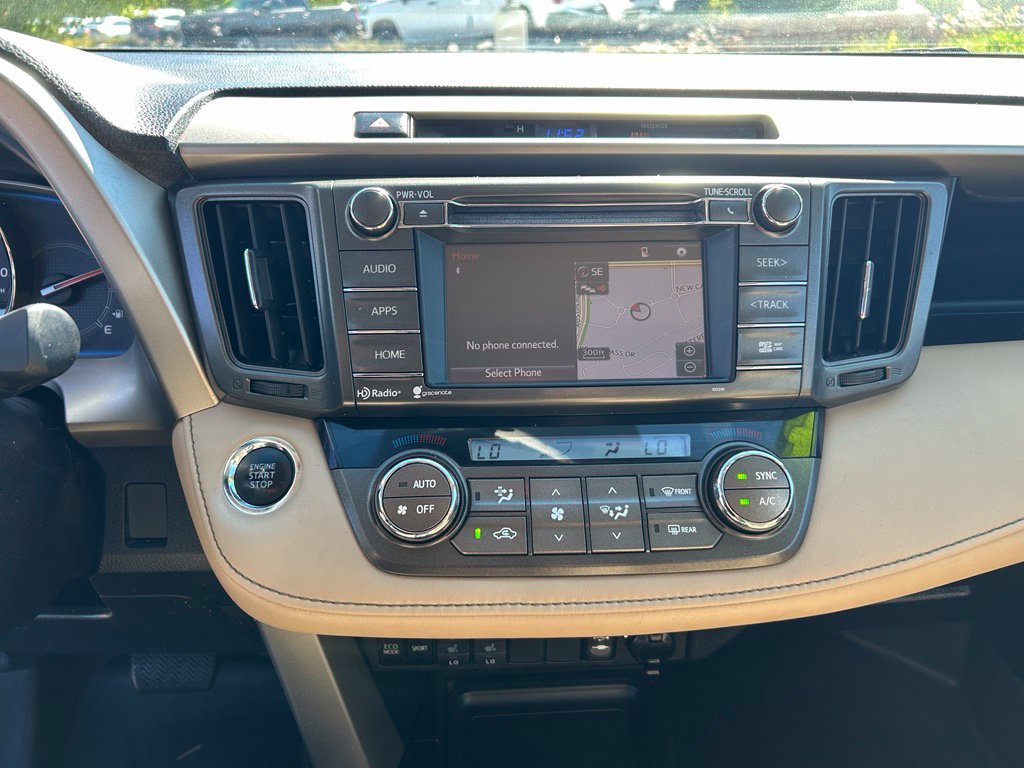 Used 2014 Toyota RAV4 Limited AWD/4WD image 19