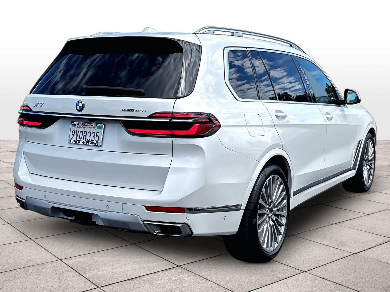 Used 2023 BMW X7 xDrive40i w/ Executive Package AWD/4WD image 9