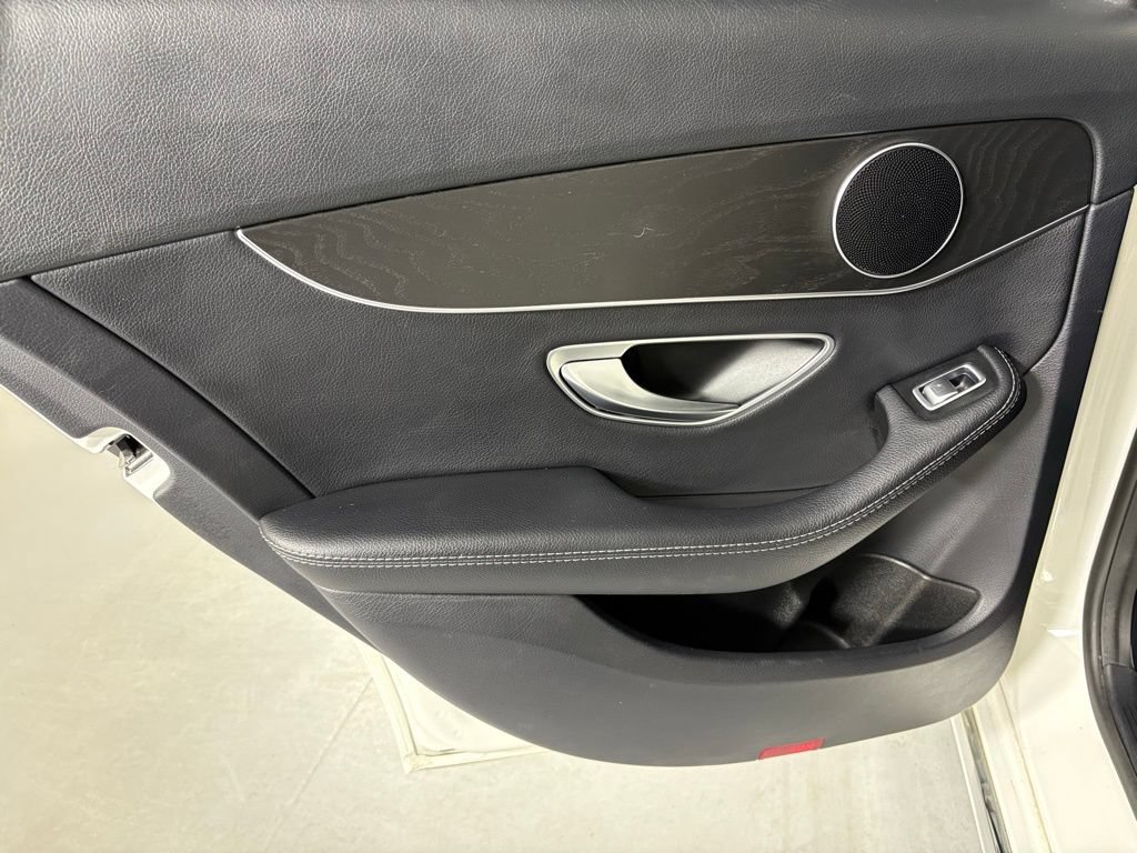 Used 2017 Mercedes-Benz C 300 Sedan image 36