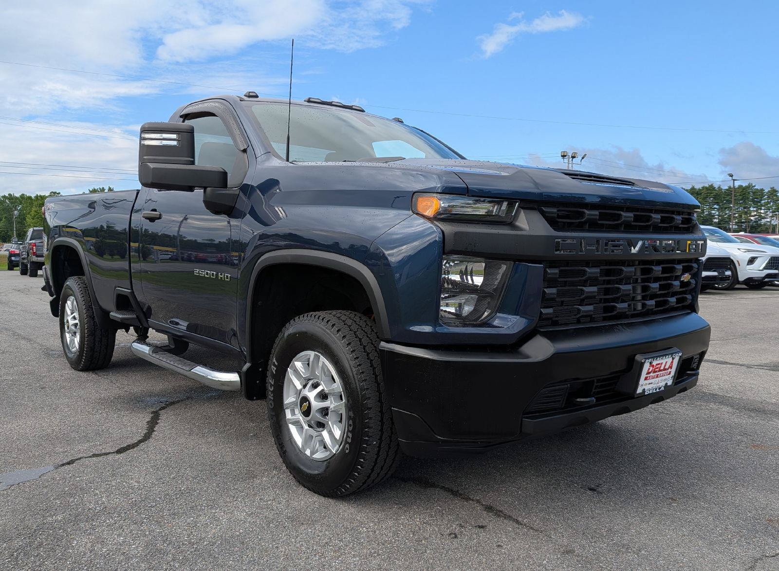 Used 2022 Chevrolet Silverado 2500 W/T w/ WT Convenience Package AWD/4WD image 3