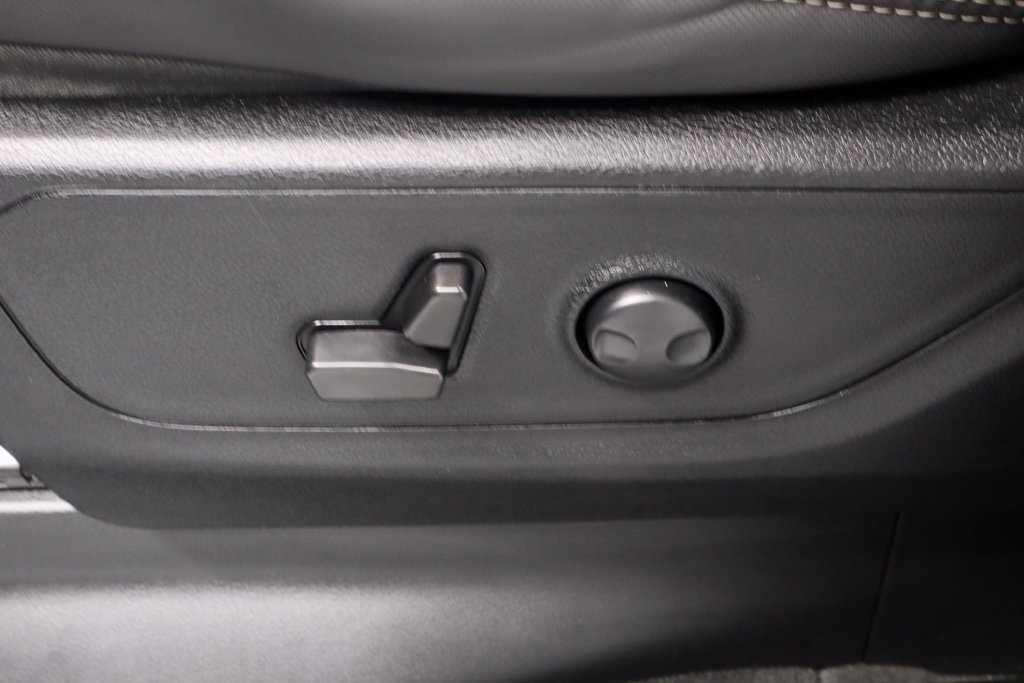 Used 2023 RAM 1500 Big Horn AWD/4WD image 25