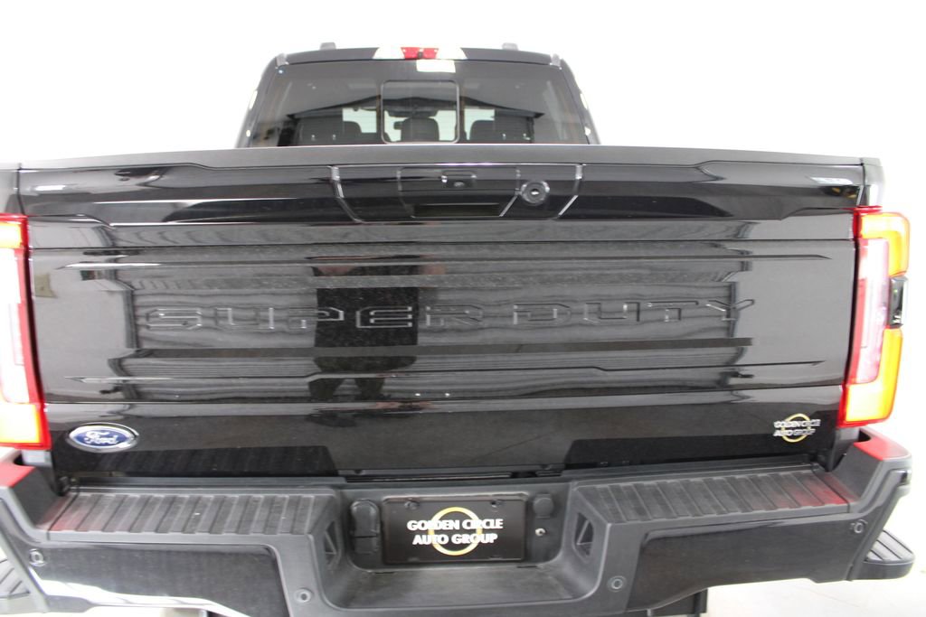 Used 2025 Ford F350 Platinum image 8