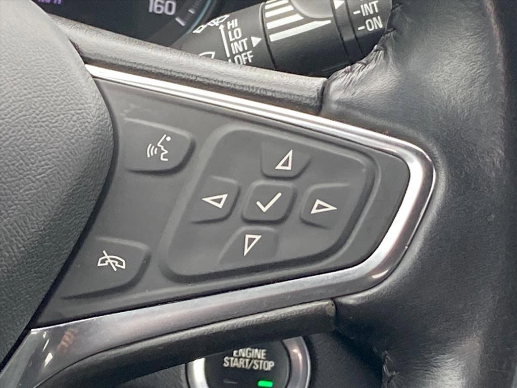 Used 2020 Chevrolet Equinox LT w/ Driver Convenience Package image 9