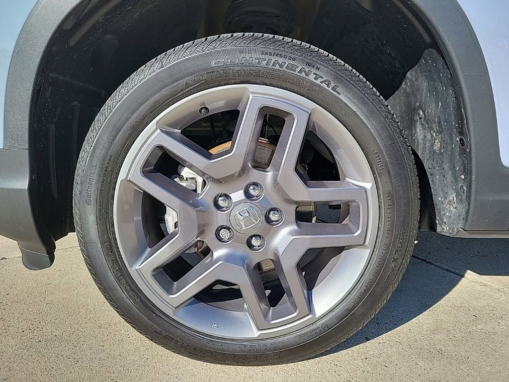 Used 2023 Honda Passport EX-L image 9