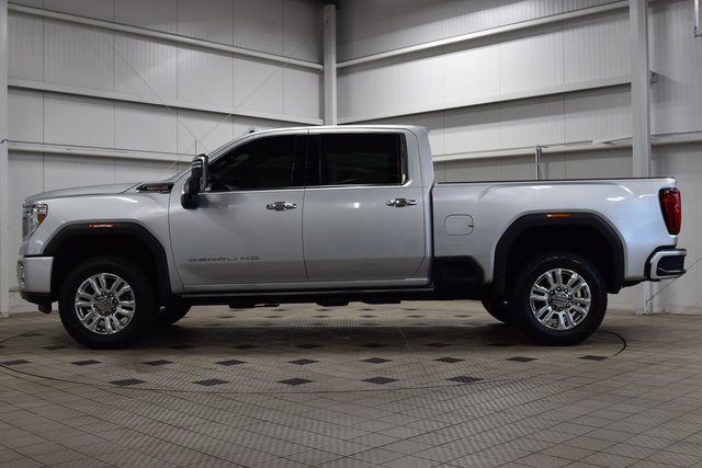 Used 2022 GMC Sierra 3500 Denali w/ Denali Ultimate Package image 4