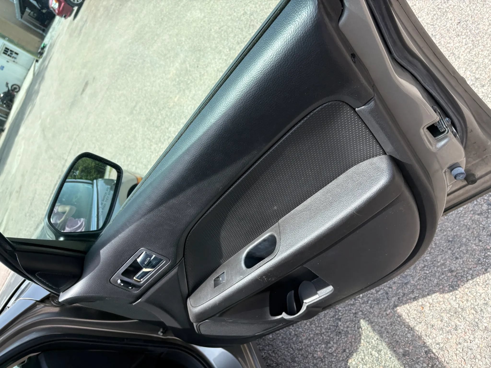 Used 2009 Ford Fusion SEL FWD image 18