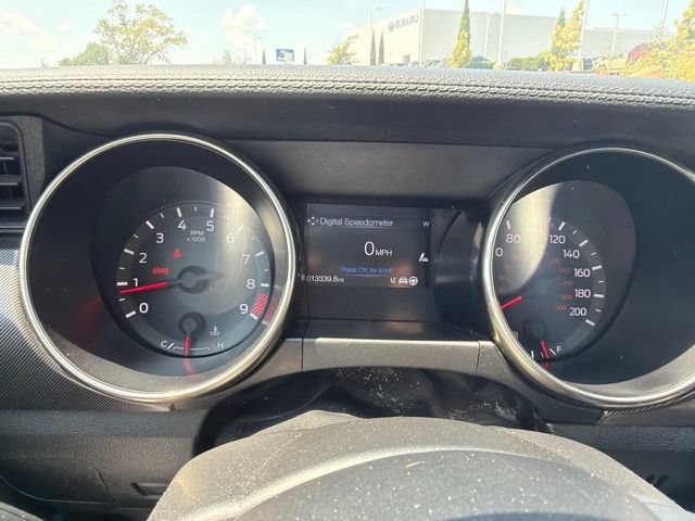 Used 2020 Ford Mustang Shelby GT350 w/ Technology Package RWD image 12