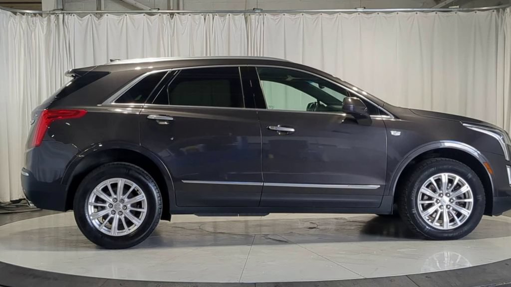 Used 2018 Cadillac XT5 FWD w/ LPO, Wheel Lock Package image 11