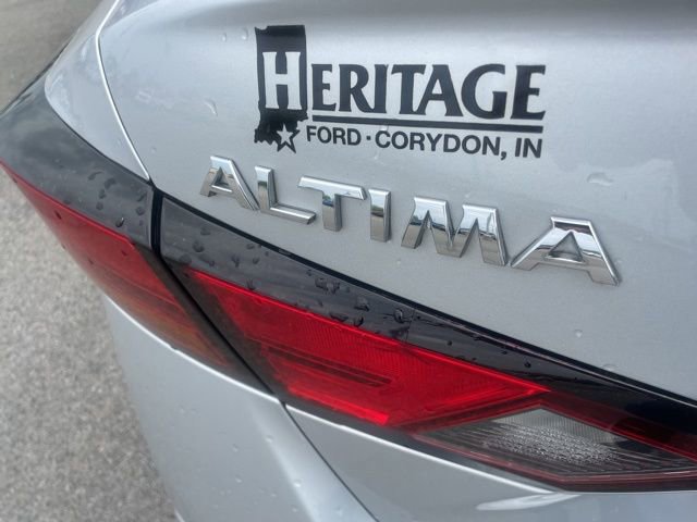 Used 2019 Nissan Altima 2.5 SR FWD image 9