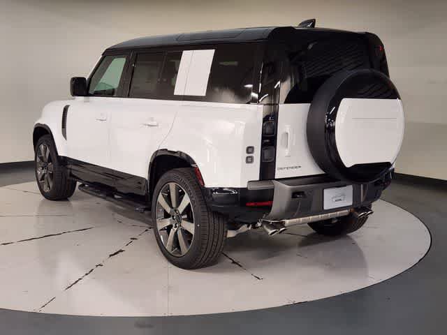 New 2026 Land Rover Defender 110 V8 AWD/4WD image 8