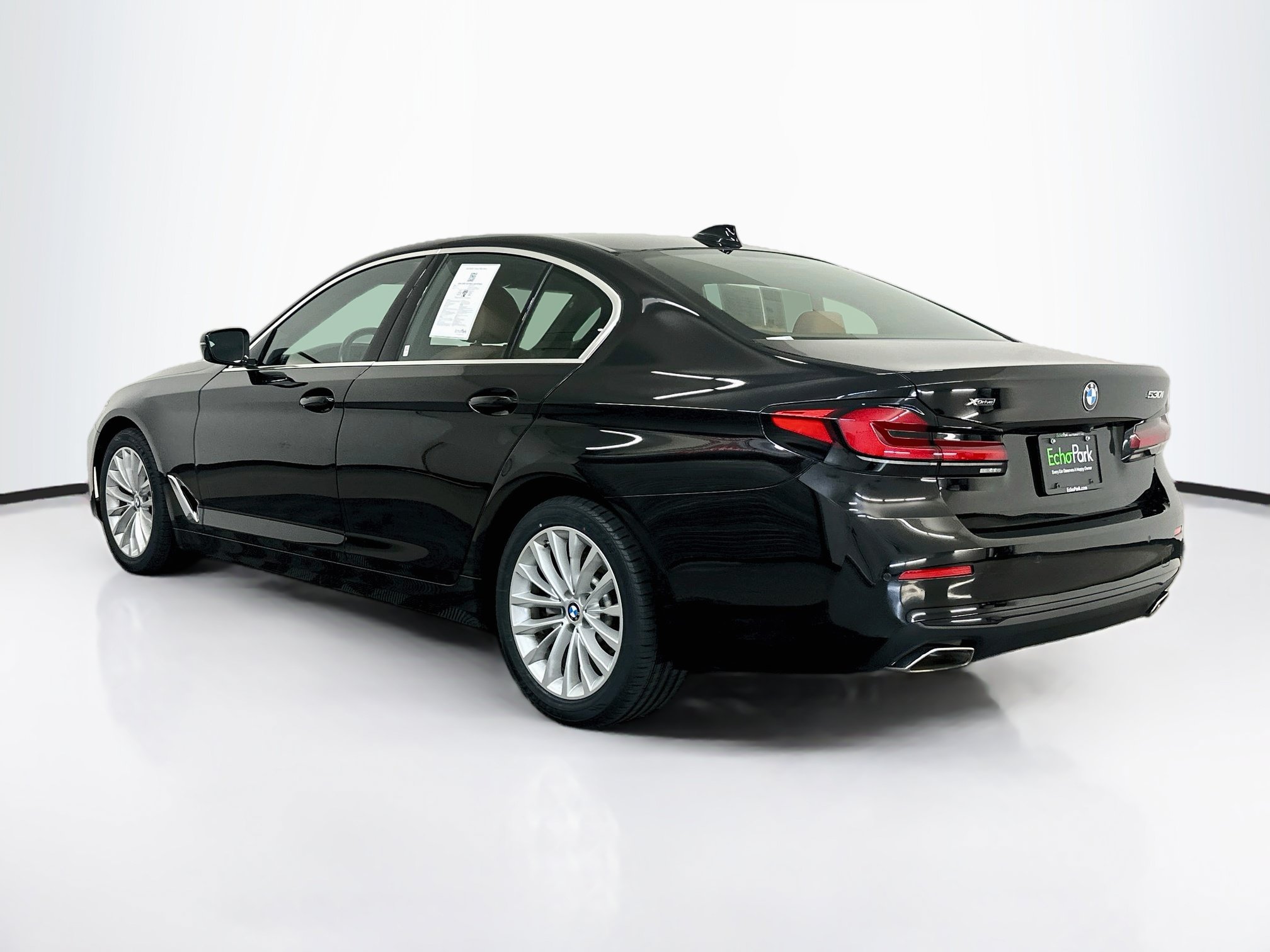 Used 2023 BMW 530i xDrive w/ Convenience Package AWD/4WD image 5