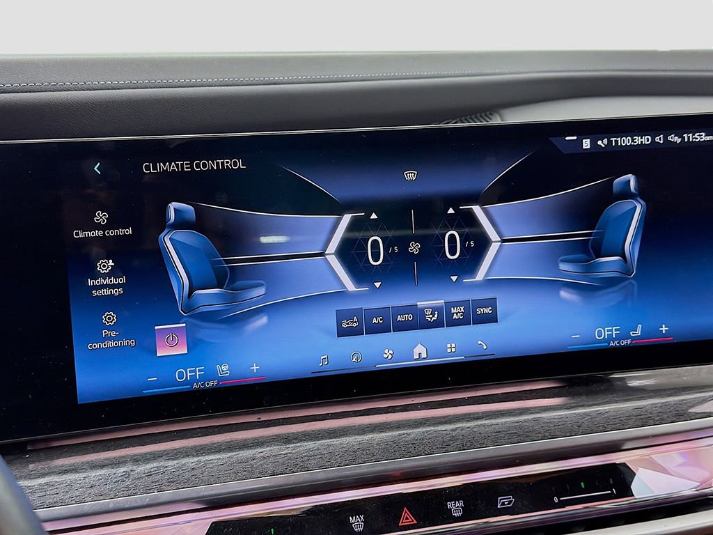 Used 2023 BMW 760i xDrive w/ Executive Package image 42