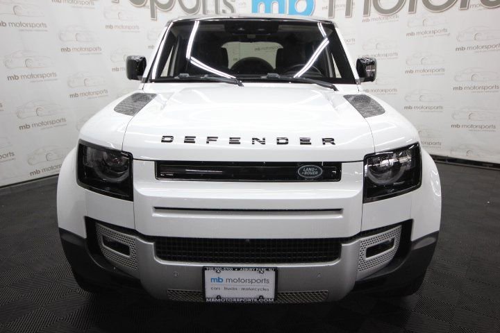 Used 2020 Land Rover Defender 110 SE image 12