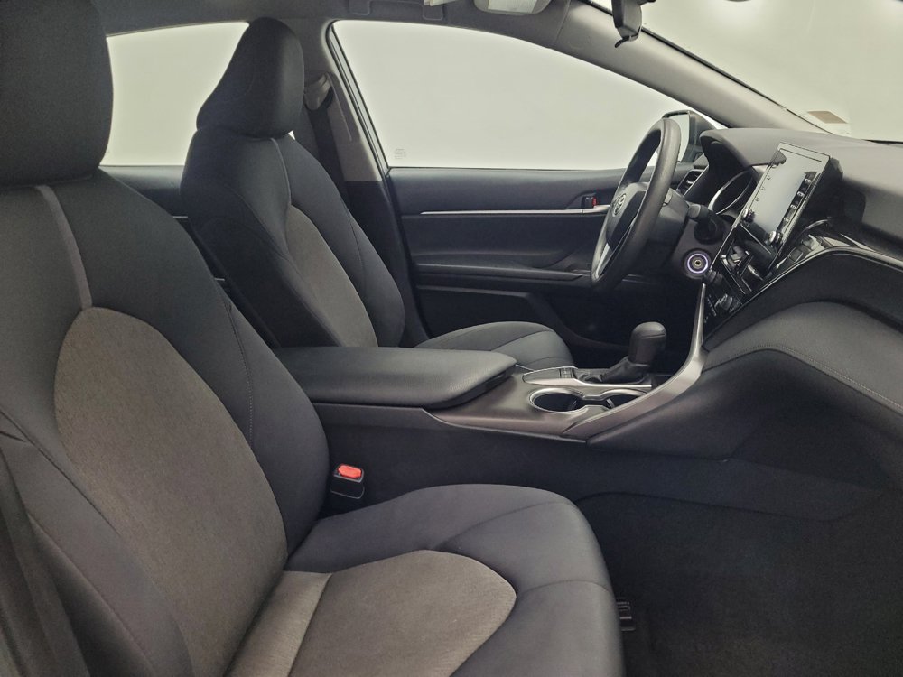 Used 2022 Toyota Camry LE FWD image 21