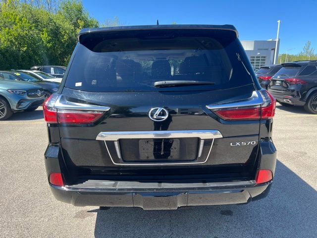 Used 2020 Lexus LX 570 4WD w/ Luxury Package image 5