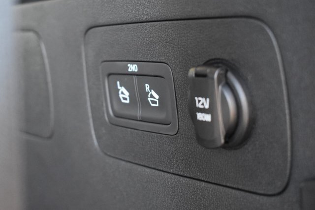 New 2026 Kia Sorento LX FWD image 16