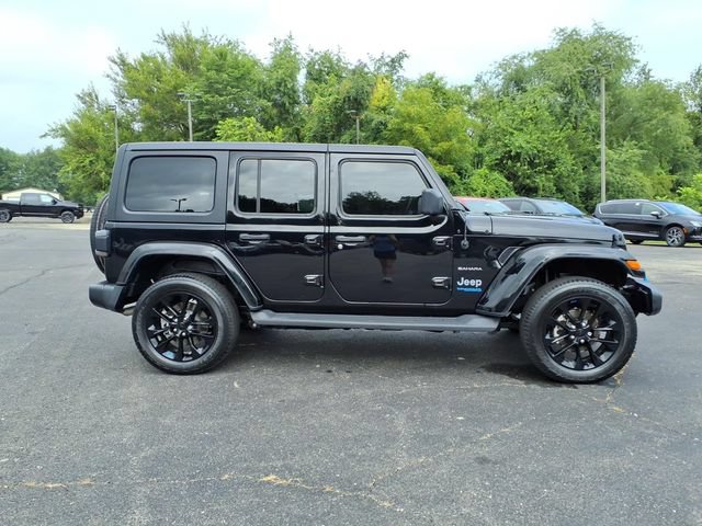 Certified 2022 Jeep Wrangler Unlimited Sahara w/ Cold Weather Group AWD/4WD image 8