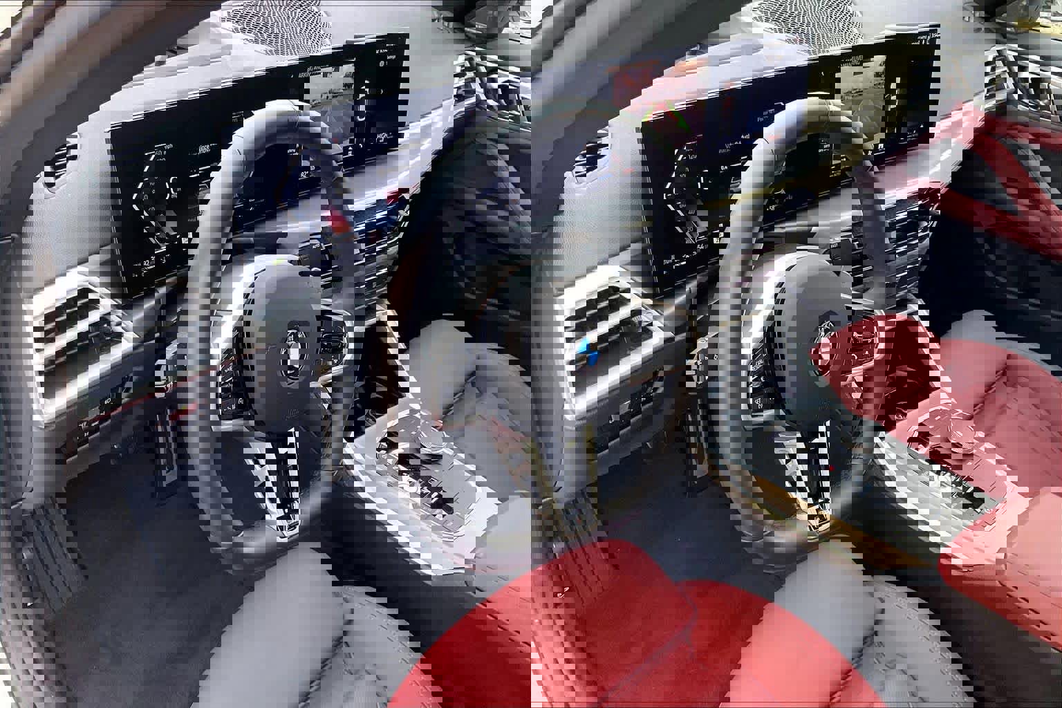 Used 2025 BMW 430i xDrive w/ M Sport Package image 16