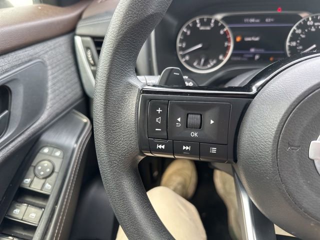 Used 2021 Nissan Rogue S image 30