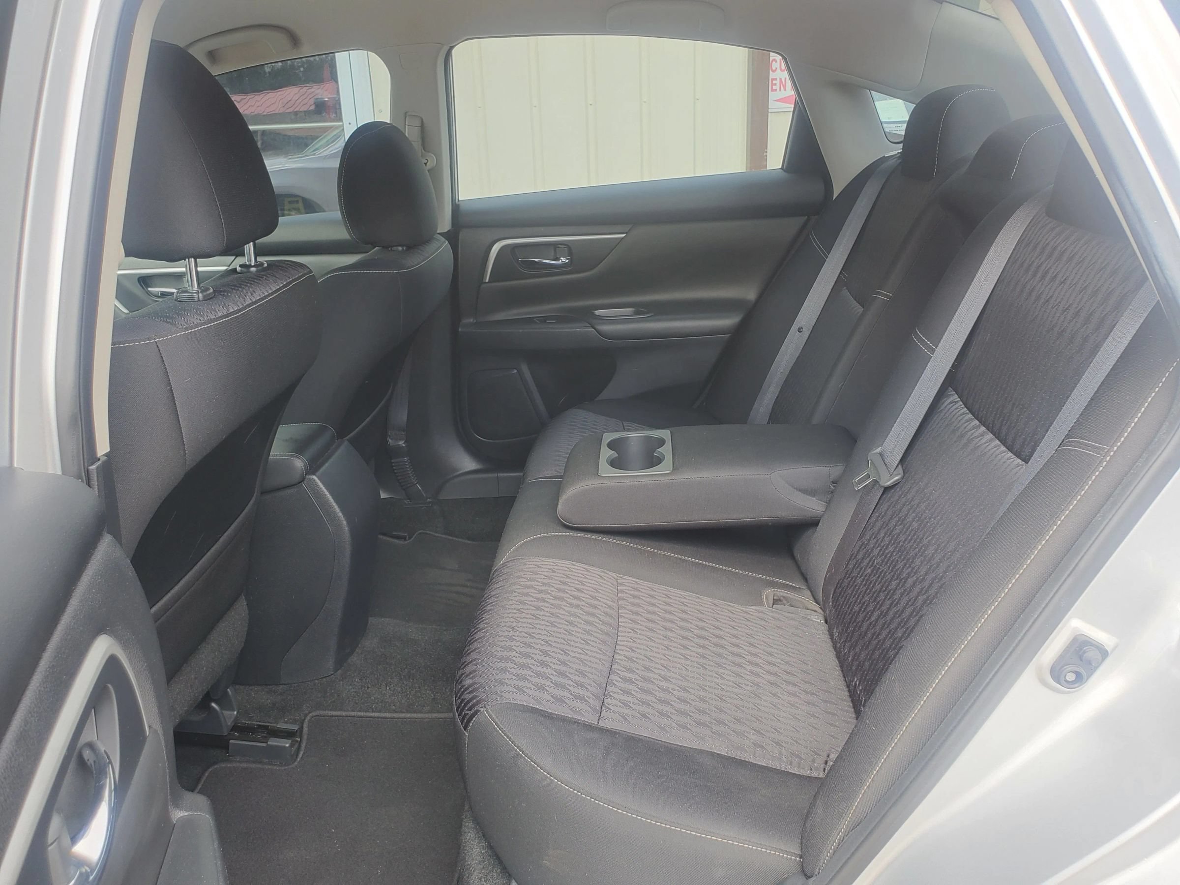 Used 2018 Nissan Altima 2.5 SV FWD image 29