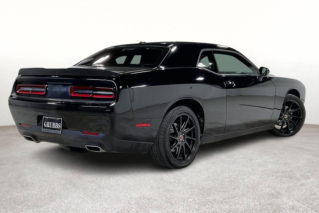 Used 2023 Dodge Challenger SXT w/ Blacktop Package image 2
