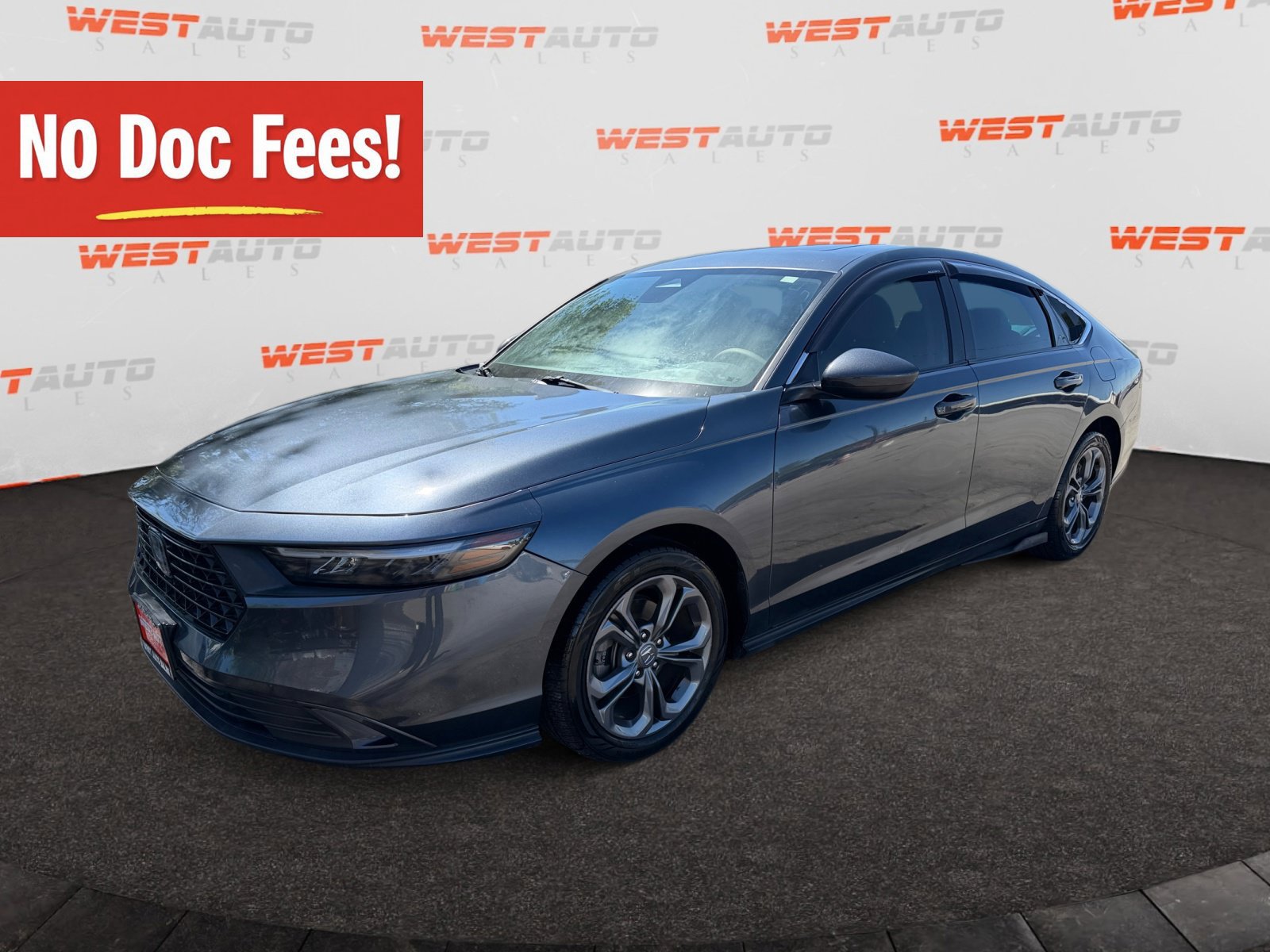 Used 2023 Honda Accord EX image 1
