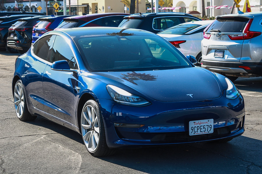 Used 2019 Tesla Model 3 Performance AWD/4WD image 3