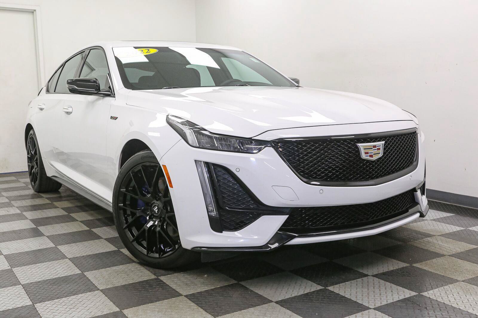 Used 2022 Cadillac CT5 V w/ Premium Package AWD/4WD image 2