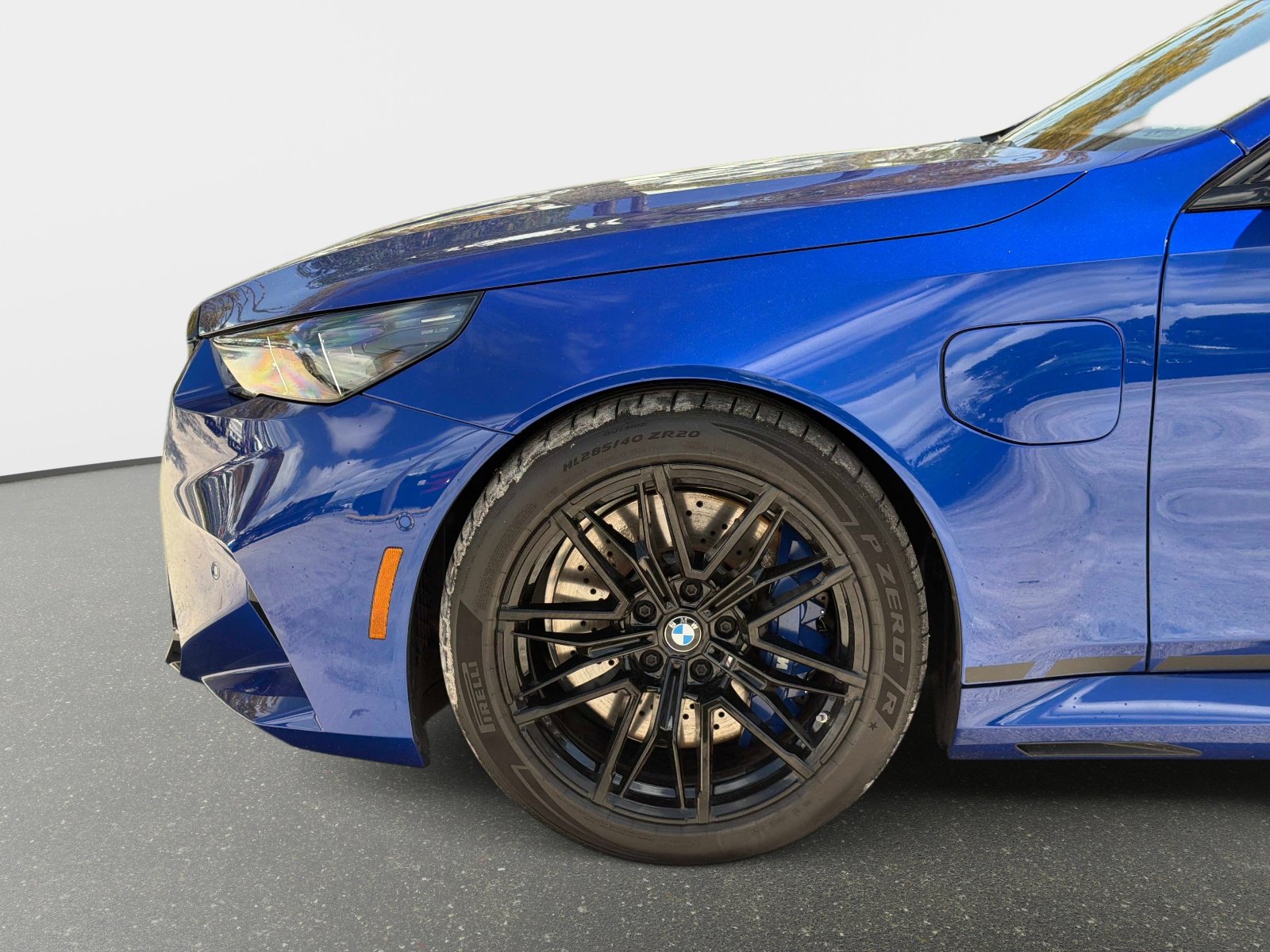 Used 2025 BMW M5 image 13