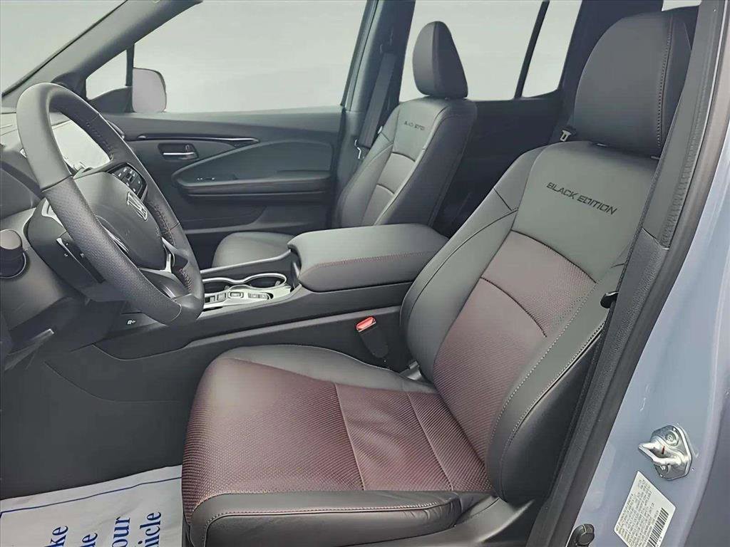 Used 2025 Honda Ridgeline Black Edition image 18