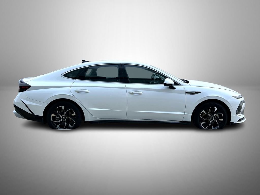 Used 2025 Hyundai Sonata SEL image 4