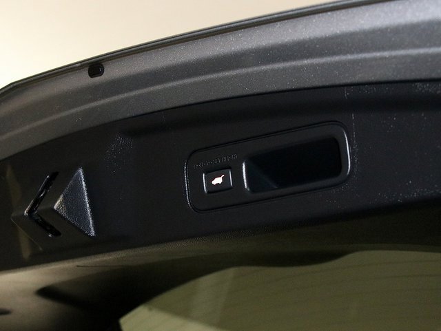 Certified 2023 Acura MDX A-Spec image 32