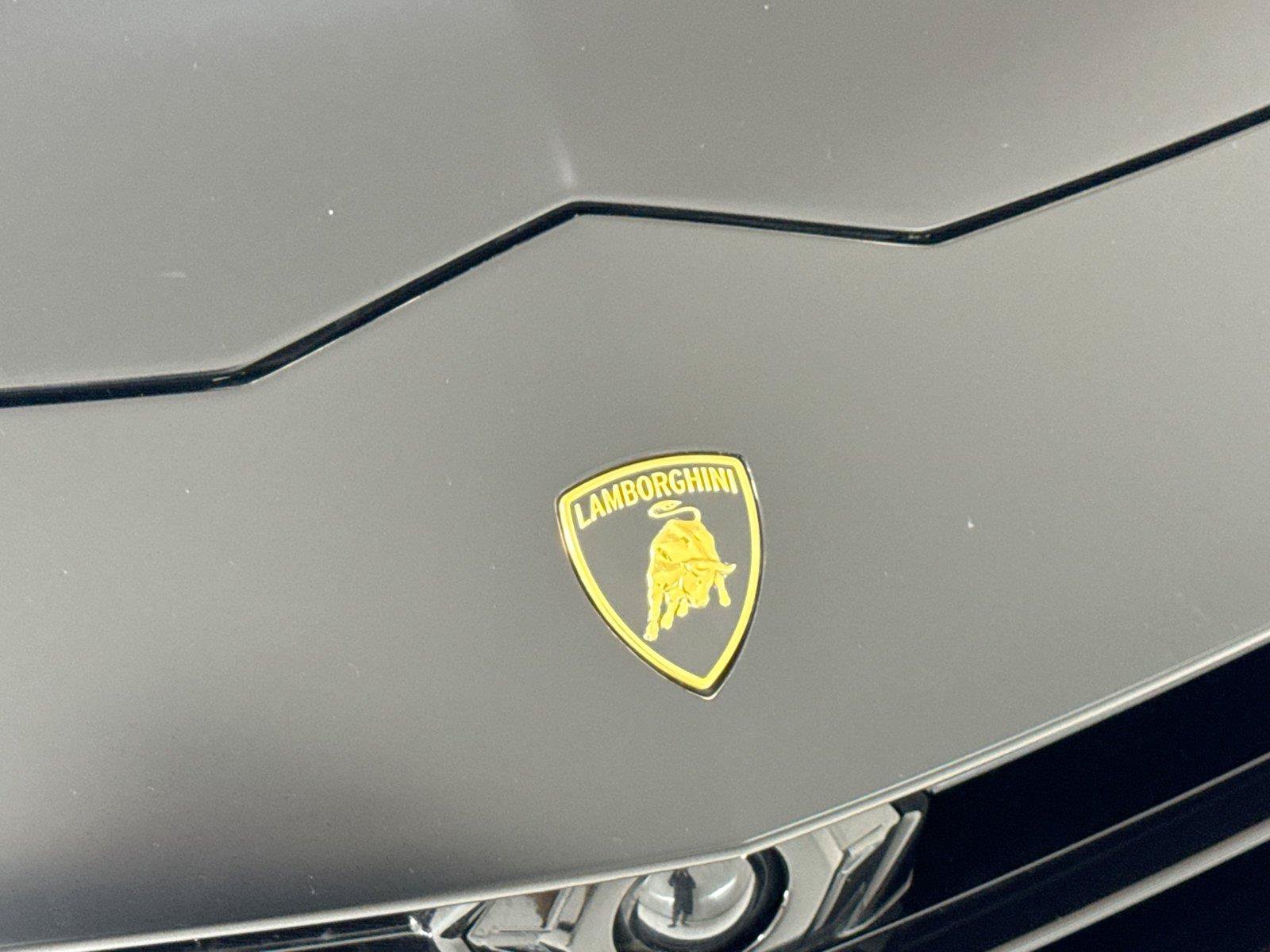 Used 2024 Lamborghini Urus S AWD/4WD image 39
