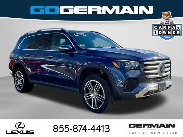 Used 2025 Mercedes-Benz GLS 450 4MATIC image 10