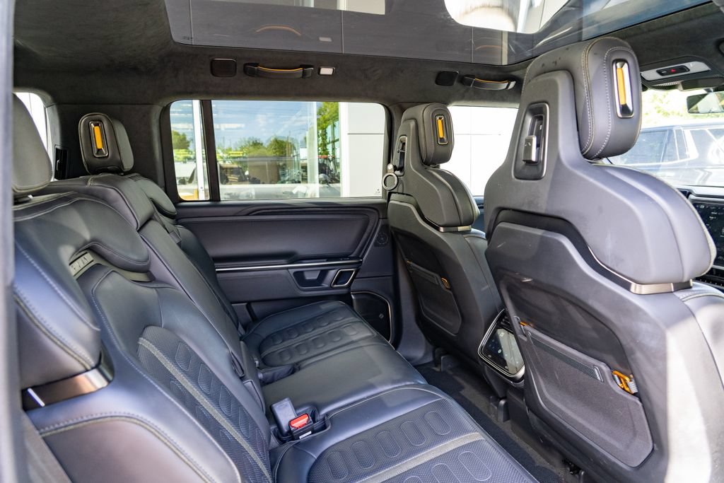 Used 2024 Rivian R1S Adventure AWD/4WD image 22