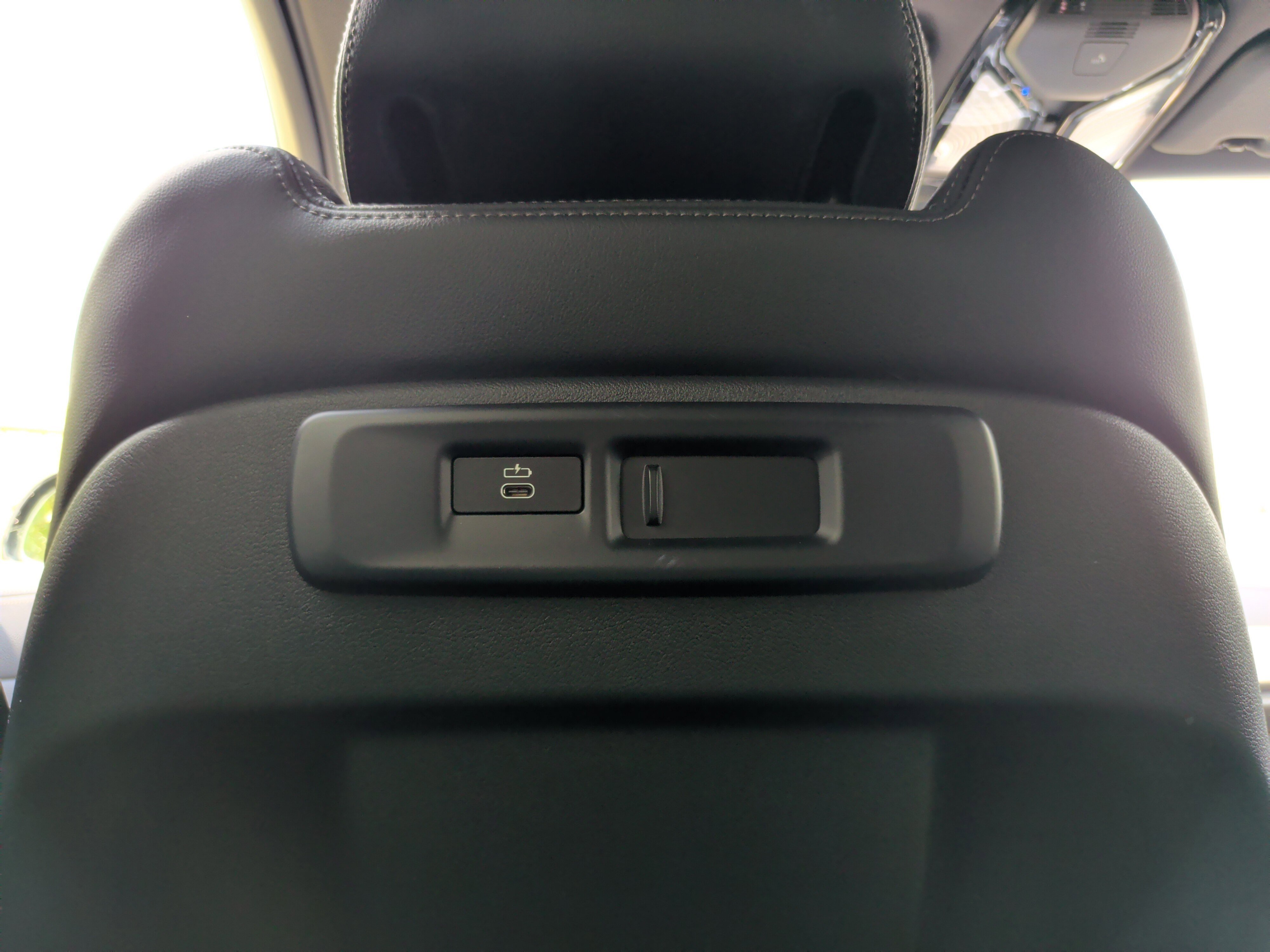 Used 2022 BMW X5 xDrive40i w/ M Sport Package AWD/4WD image 36