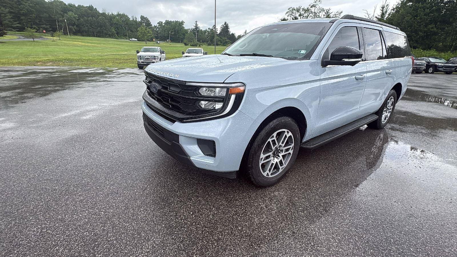 Certified 2026 Ford Expedition Max Active AWD/4WD image 8