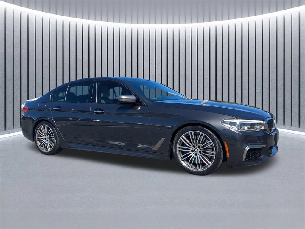 Used 2018 BMW M550i xDrive image 3