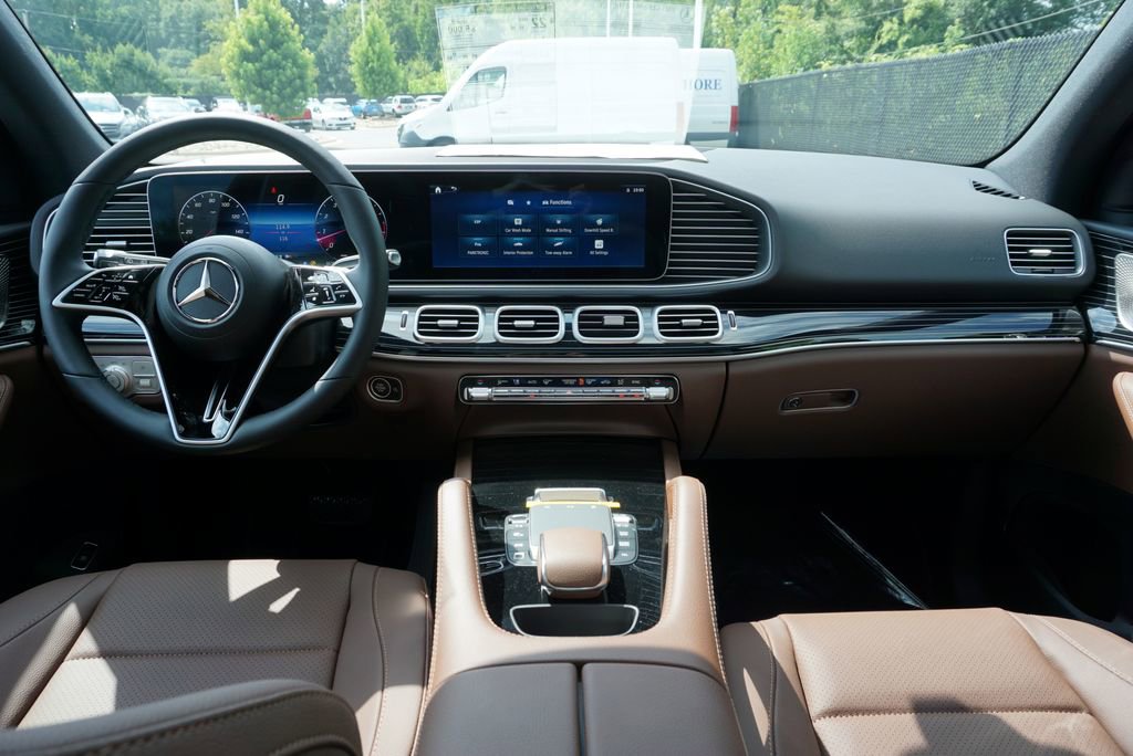 Certified 2025 Mercedes-Benz GLE 350 4MATIC image 52