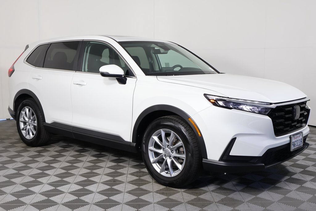 Used 2026 Honda CR-V EX image 3