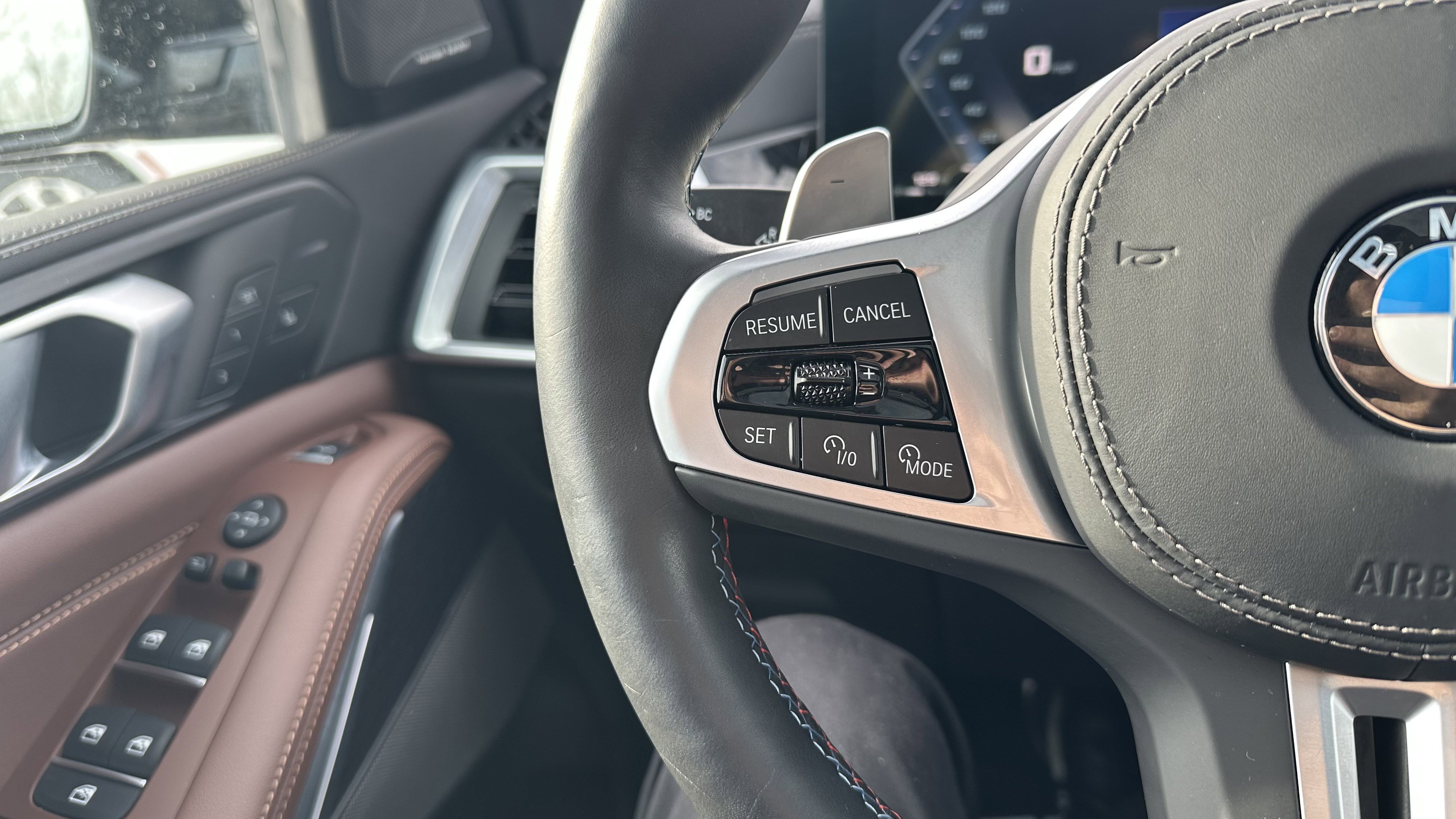 Certified 2025 BMW X5 M60i image 22