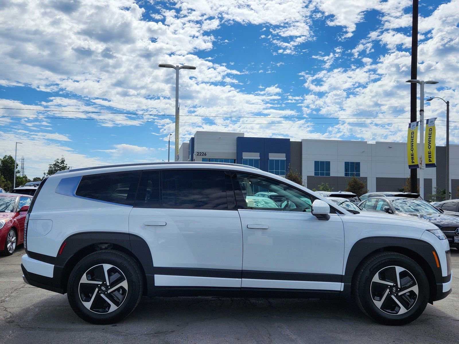 New 2026 Hyundai Ioniq 9 S image 7