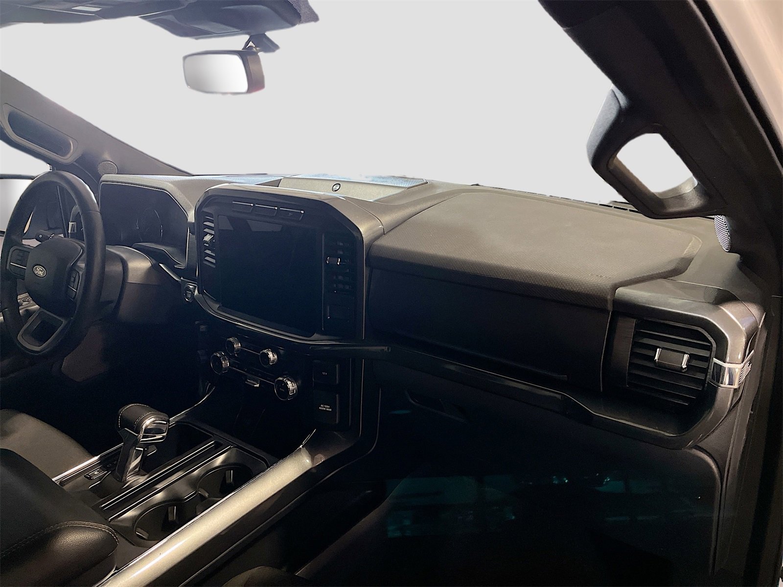 Used 2023 Ford F150 XLT w/ Equipment Group 302A High image 30