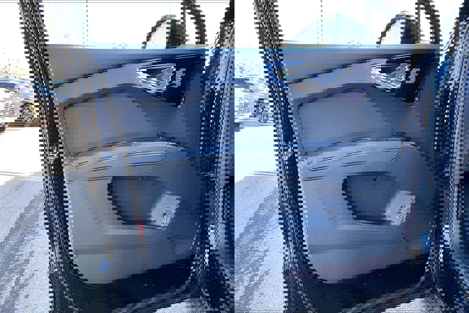 Used 2023 Audi Q4 e-tron Premium Plus image 22