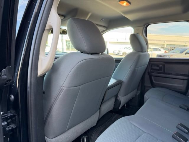 Used 2019 RAM 1500 Express AWD/4WD image 14