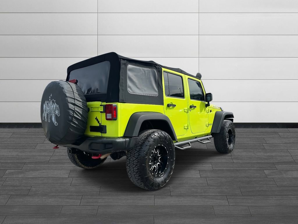 Used 2016 Jeep Wrangler Unlimited Rubicon image 3