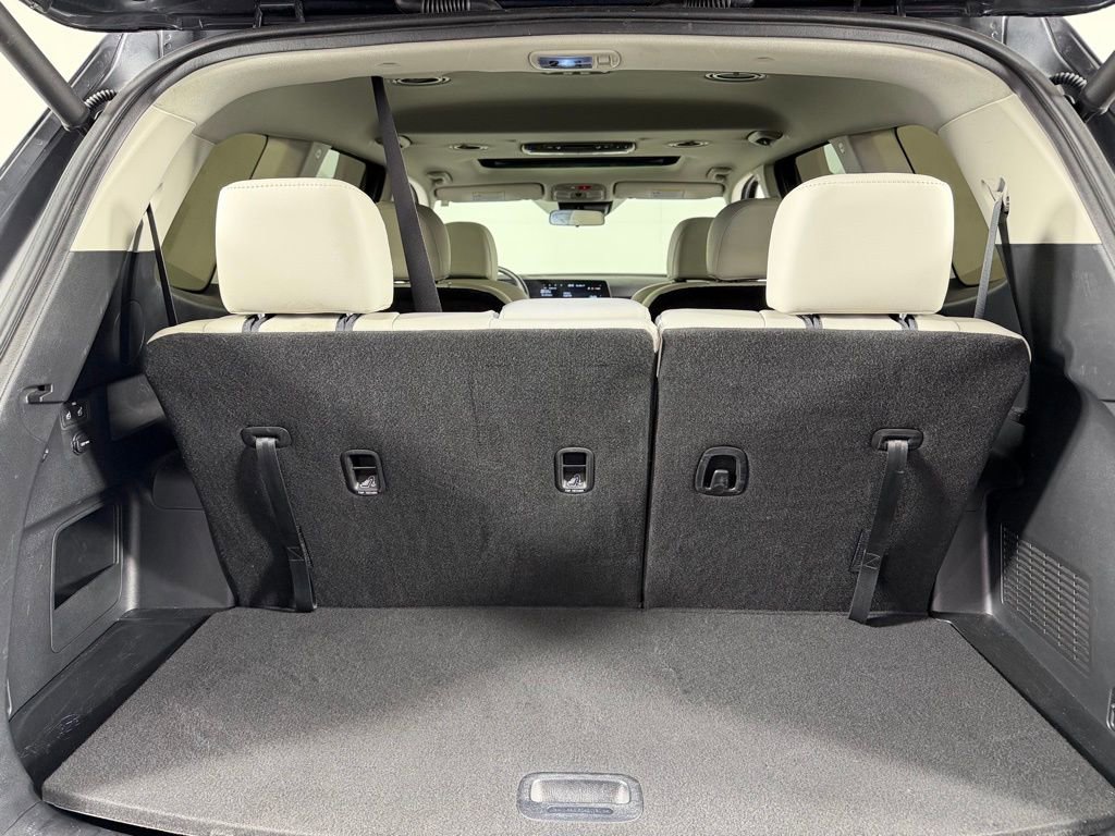 Used 2025 Kia Telluride S image 29