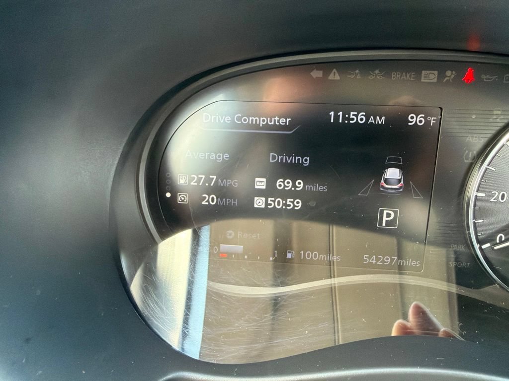 Used 2022 Nissan Kicks SR FWD image 46