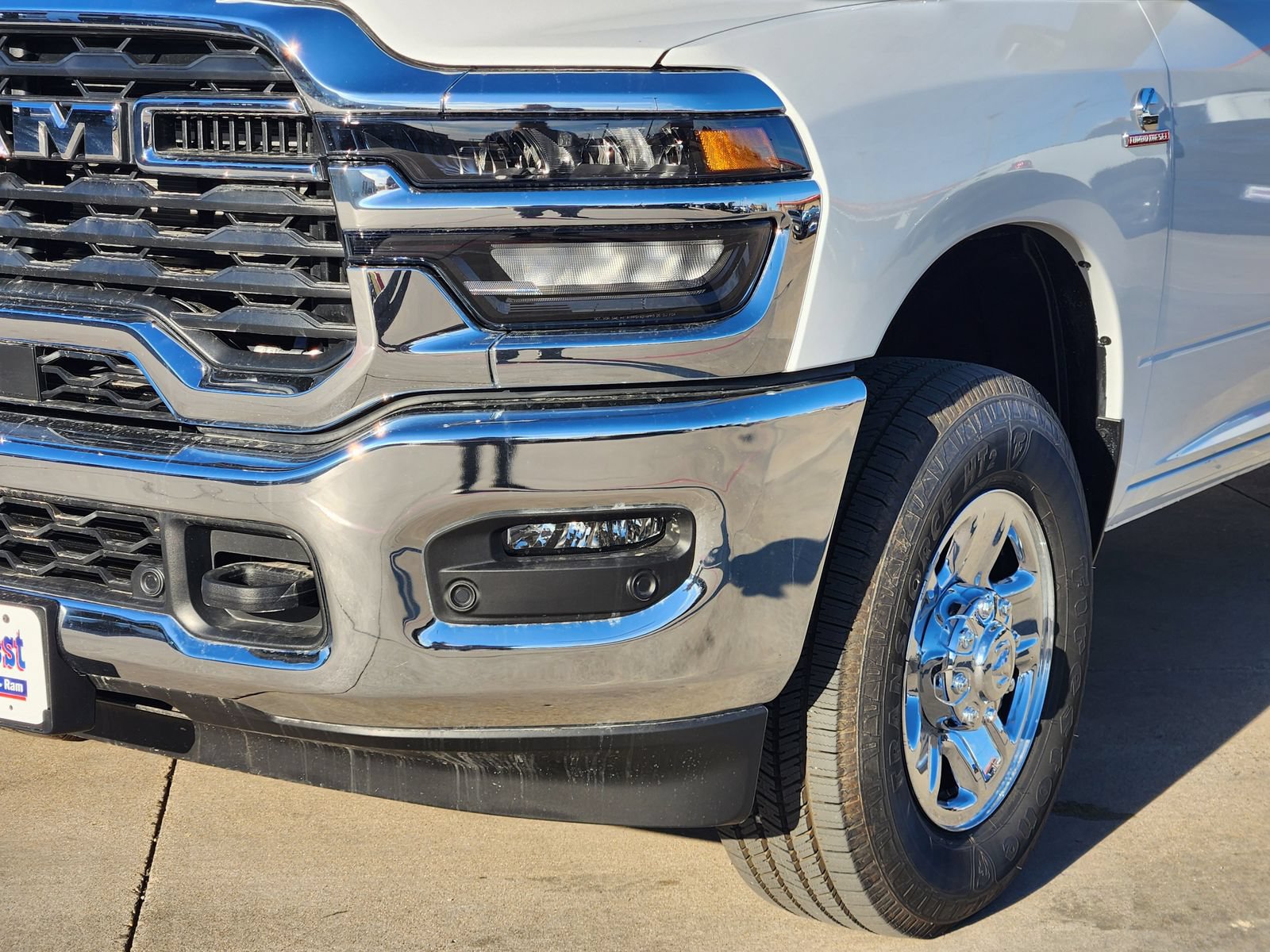 New 2026 RAM 2500 Tradesman w/ Chrome Appearance Group AWD/4WD image 9