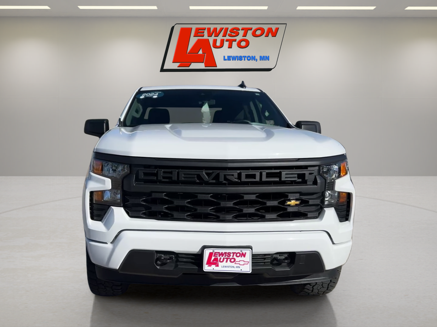 Certified 2024 Chevrolet Silverado 1500 Custom AWD/4WD image 8